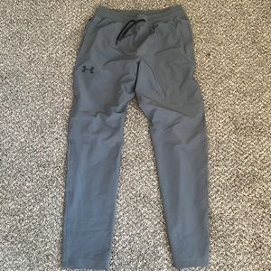 Under Armour joggers. Mens L